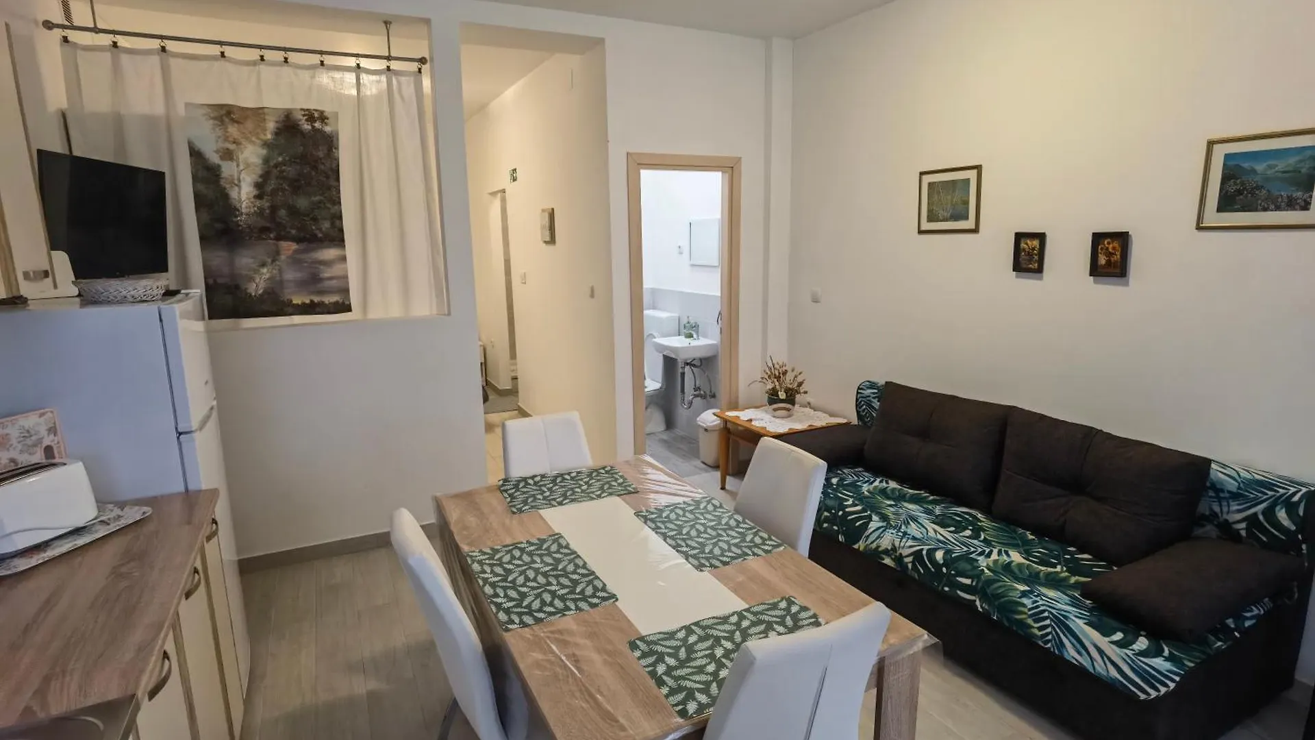 Apartment Zlatko , Ten Steps To The Sea Opatija